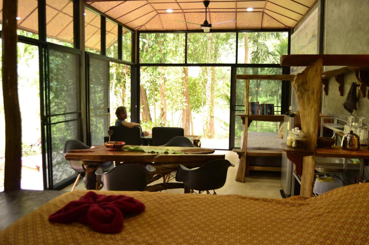 Eco-Logic, Resort For Charity Phato Екстериор снимка