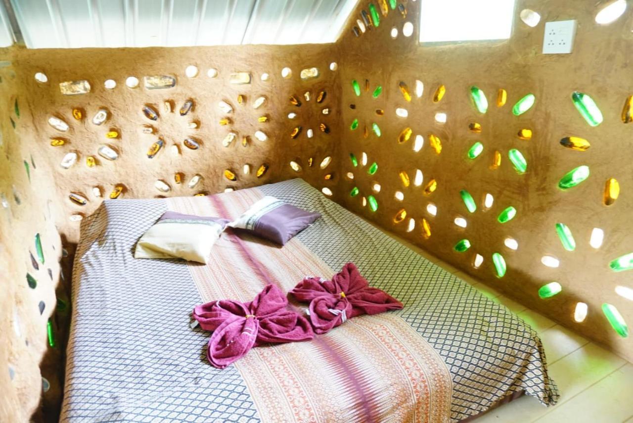 Eco-Logic, Resort For Charity Phato Екстериор снимка